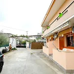 Mere Family House