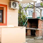 Mere Family House