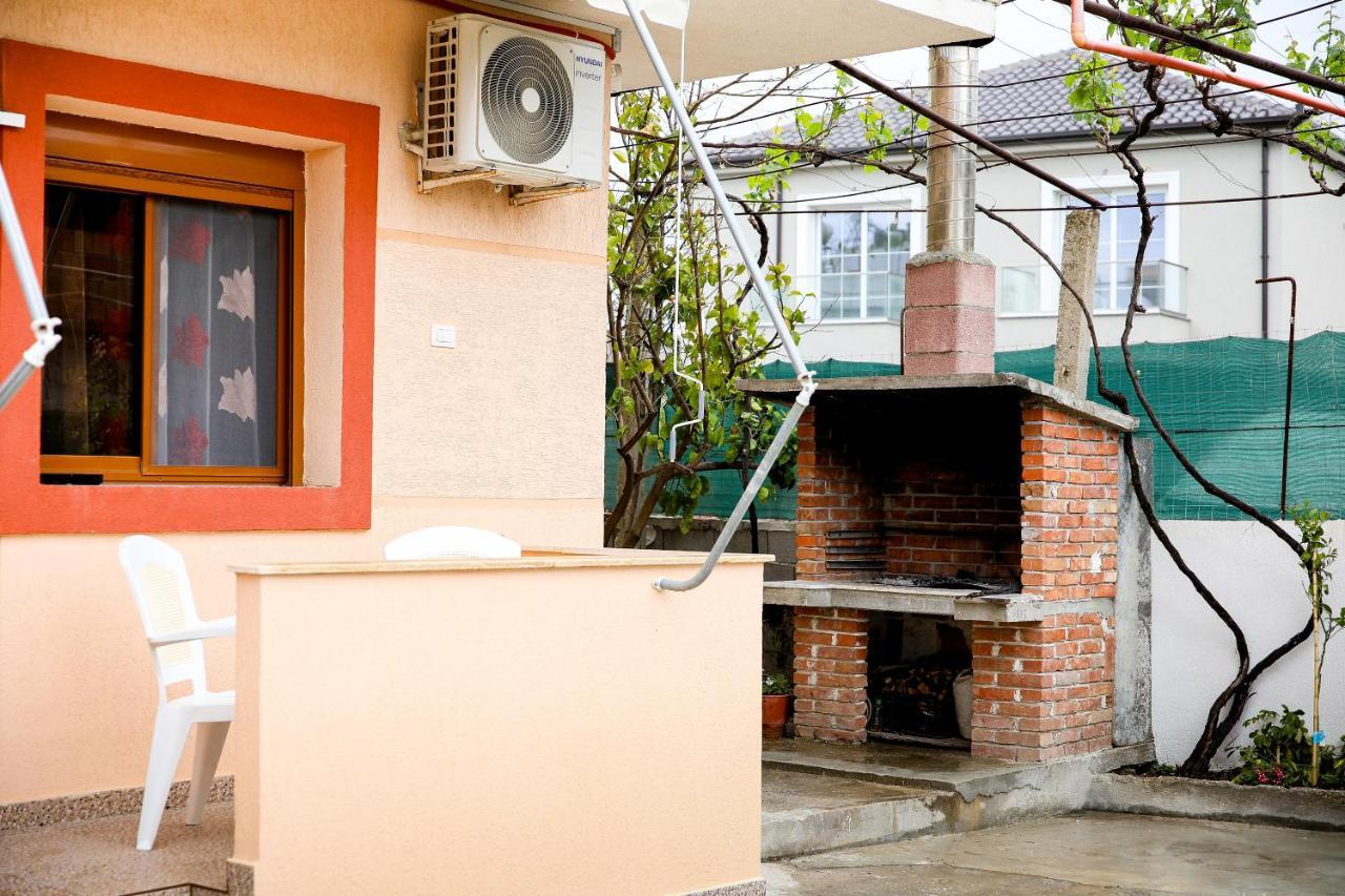 Pensjonat Mere Family House Wlora